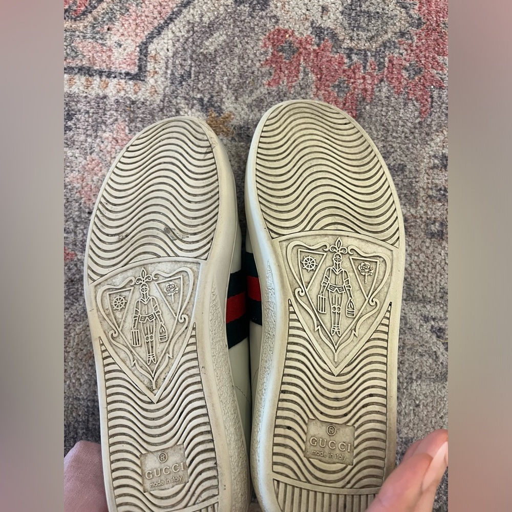 Gucci White Leather Sneakers with Green and Red Stripes - Picture 6 of 6